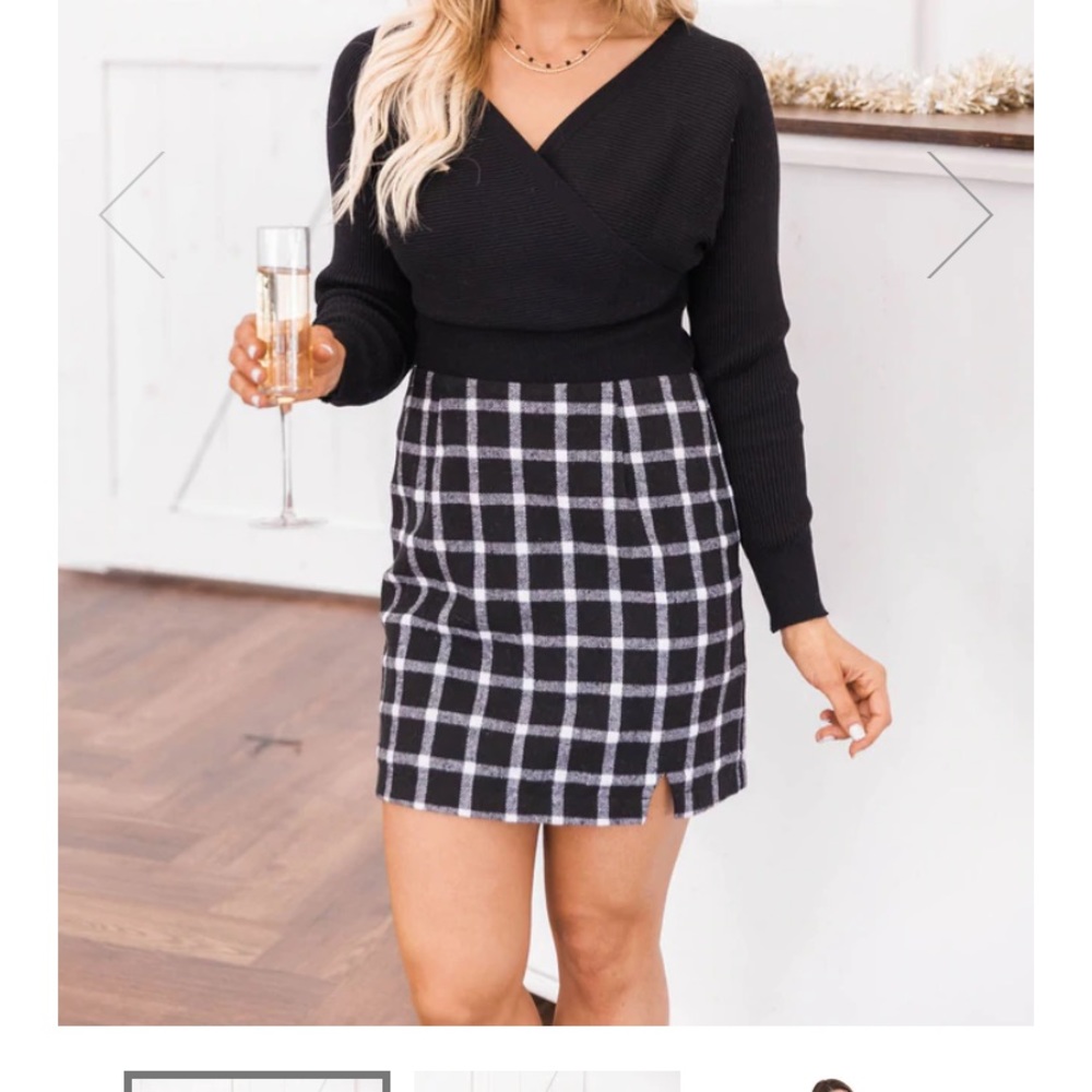 Pink Lily Black Plaid Skirt, size medium.